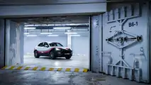 Porsche Macan Turbo with Performance Package (2017)