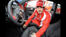 Abarth 695 Tributo Ferrari per Telethon