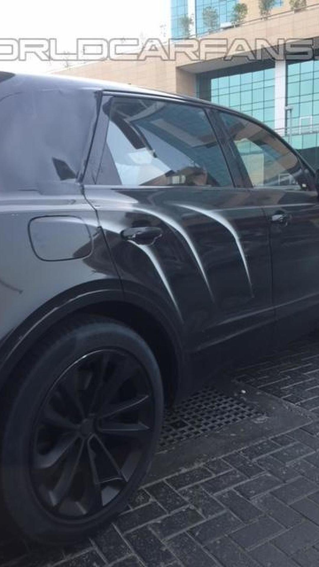 Wcf Reader Photographs Bentley Bentayga Prototype
