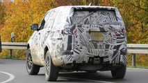 2017 Land Rover Discovery spy photo