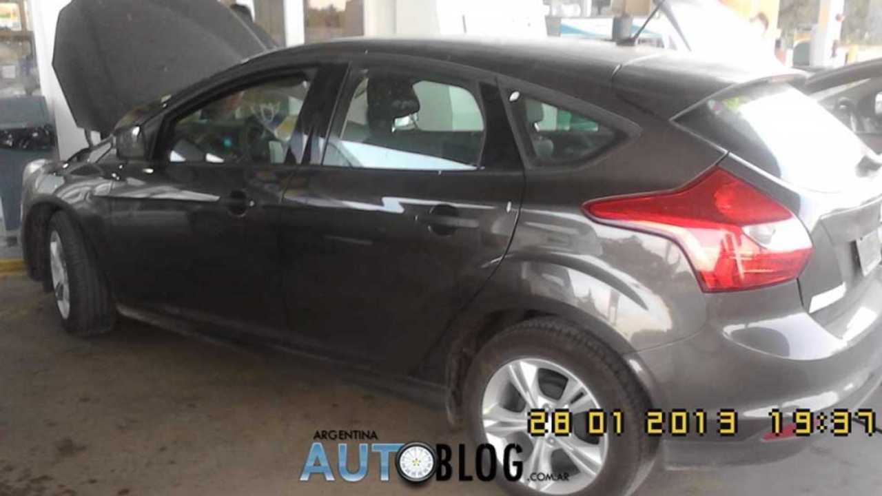 Once fotos y dos videos del nuevo Ford Focus III en la Argentina