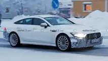 Mercedes-AMG GT73e, foto spia sulla neve
