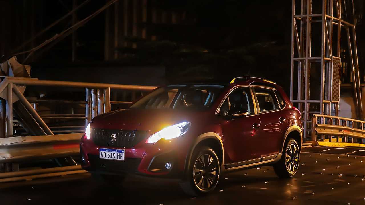 Crítica: Peugeot 2008 1.6 THP Sport (2020)