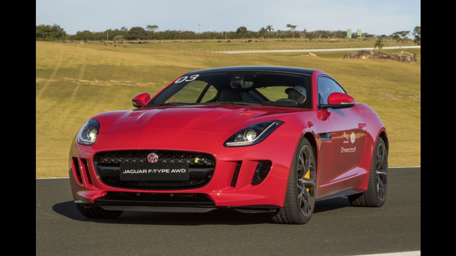 Teste CARPLACE: Jaguar F-Type V8S AWD bate recorde de aceleração! (vídeo onboard)