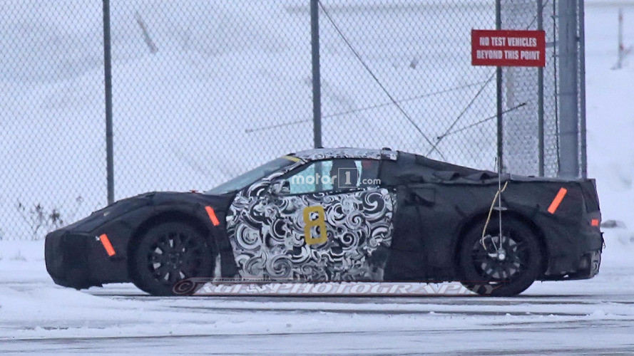 Chevy mid-engine Corvette spy pics