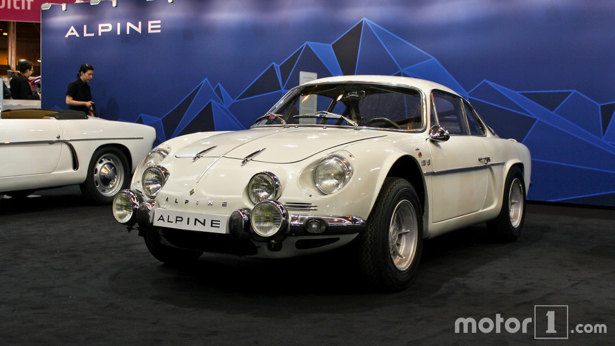 PHOTOS - Alpine au Salon Rétromobile 2017