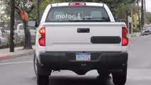Toyota Tundra refresh spy pics