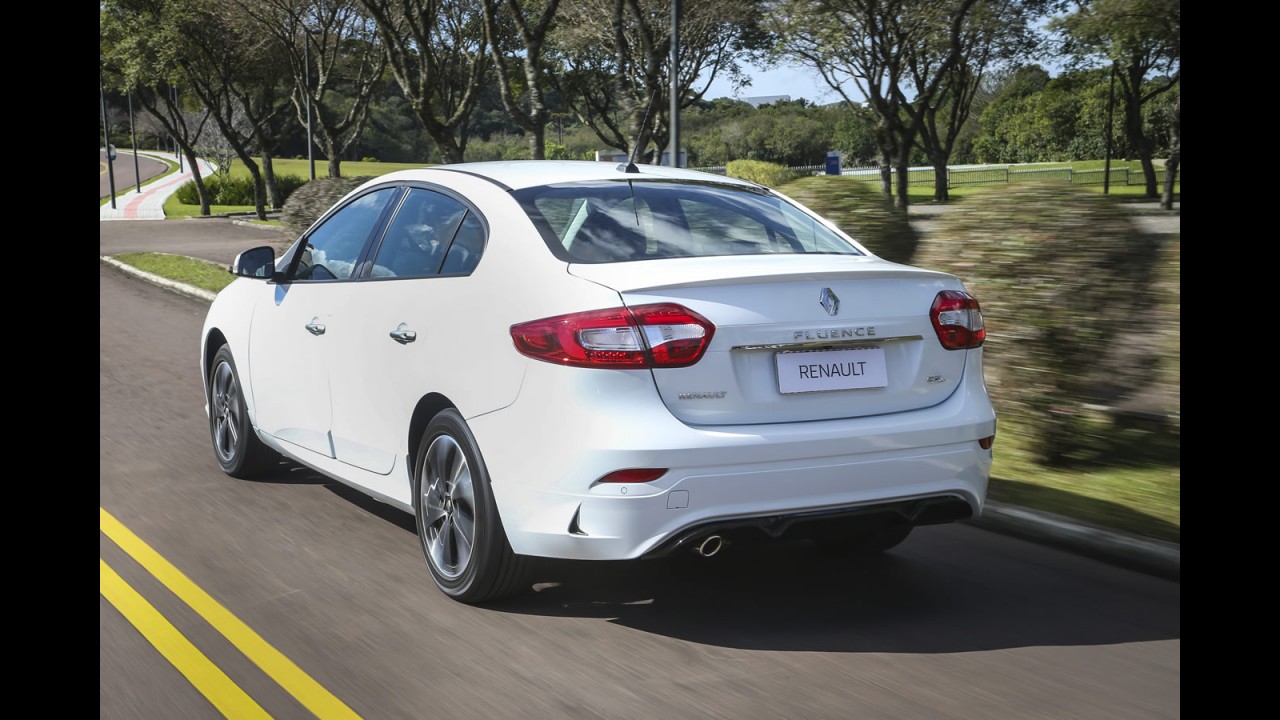 Na contramão de Civic e Corolla, Fluence fica mais barato e parte de R$ 69.990