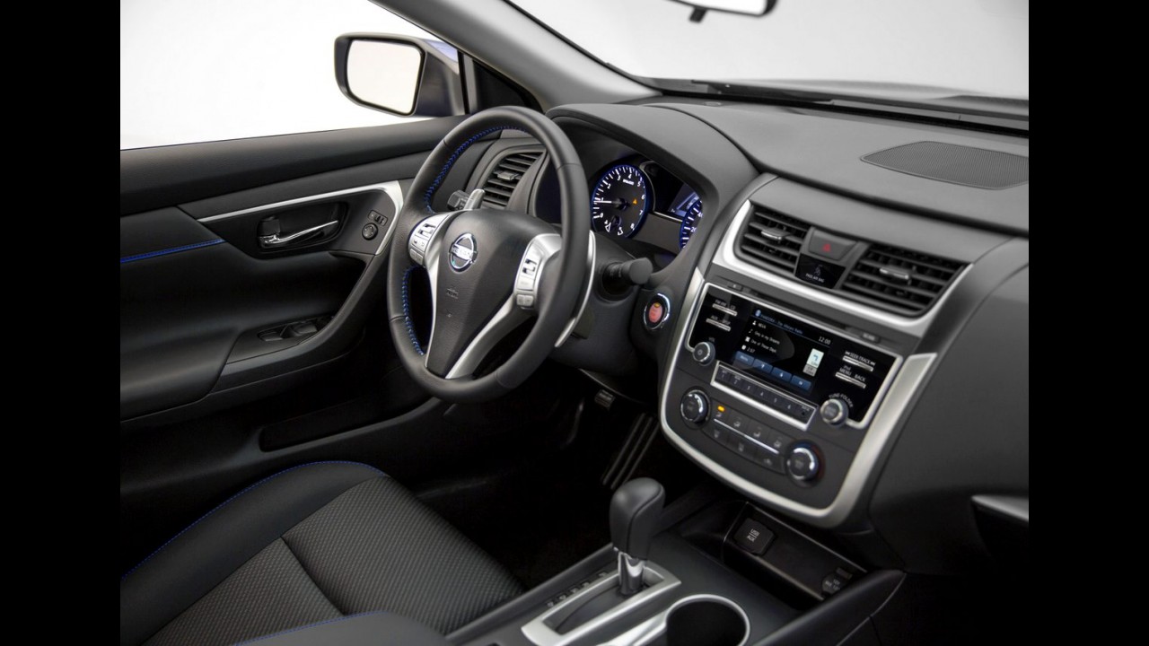 Novo Nissan Altima 2016 fica mais agressivo e ganha versão SR - veja fotos