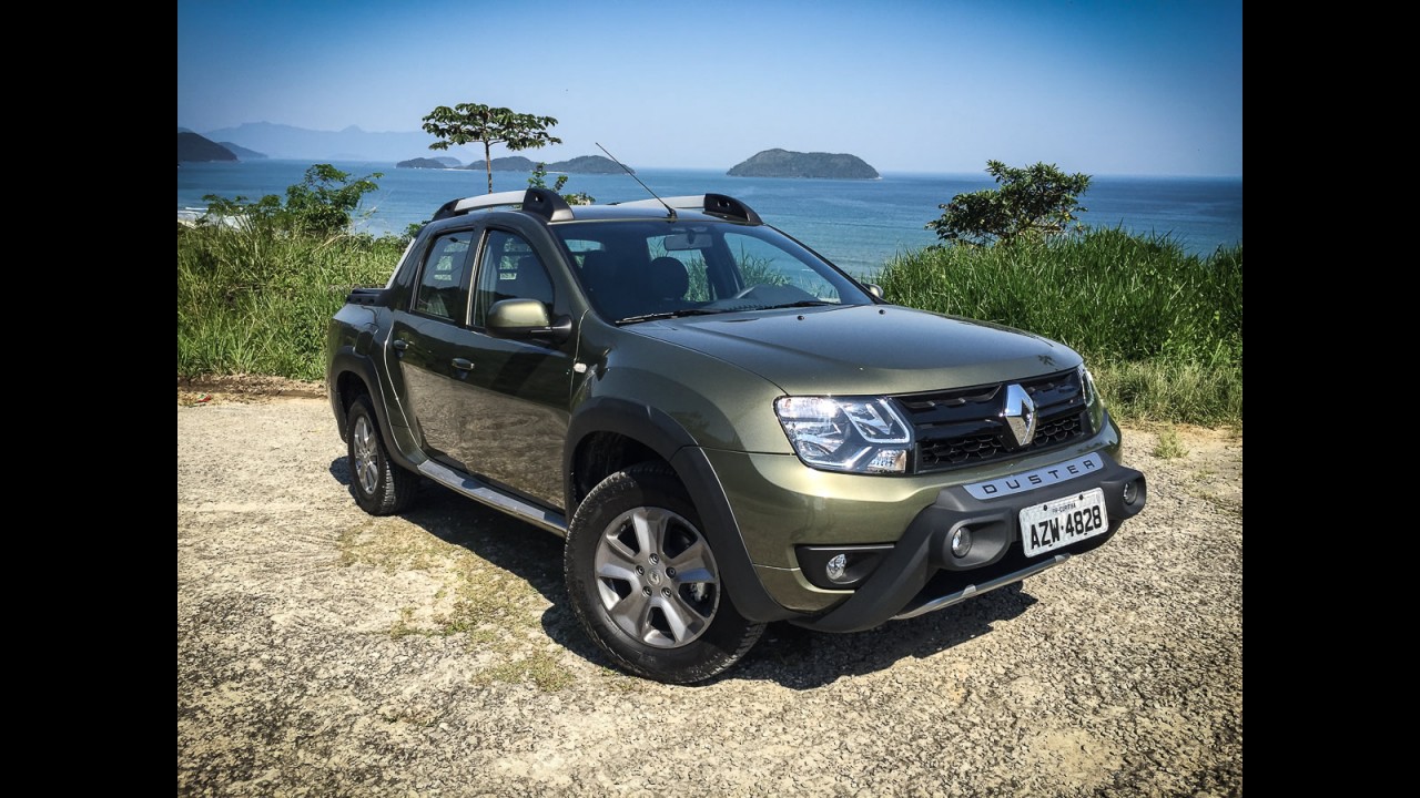 Varejo: HR-V sobe ao 3º lugar e Hilux vence entre comerciais em fevereiro