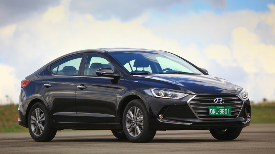 Hyundai Elantra Avaliação BR