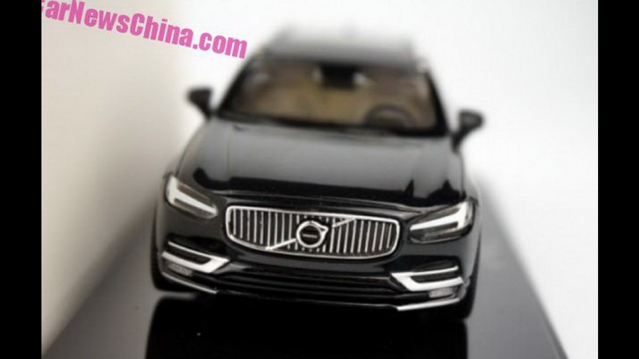 Depois do Volvo S90, inédita perua V90 também aparece em miniatura