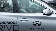 Carlos Ghosn drives Infiniti Q50 autonomous prototype