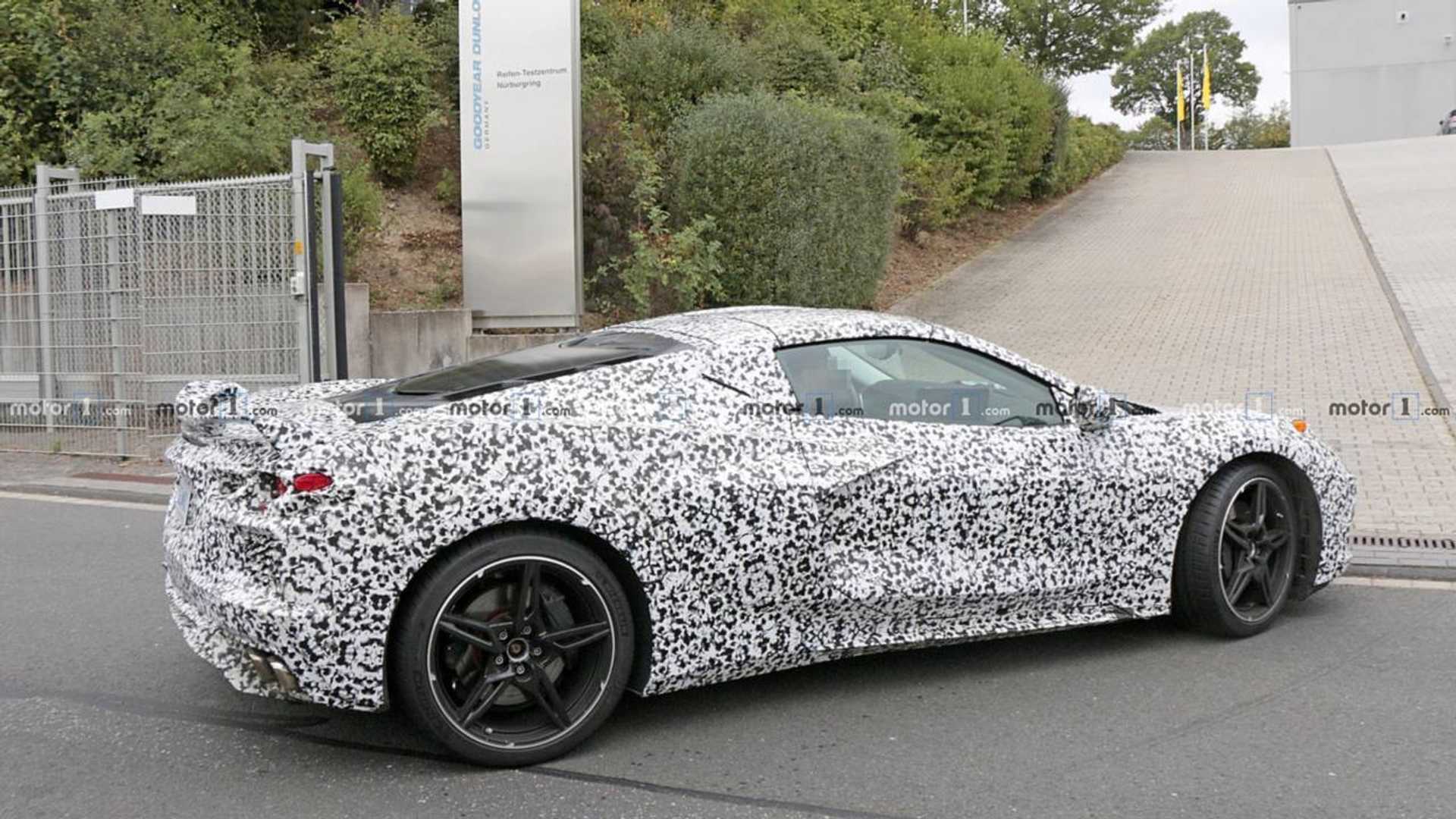 https://cdn.motor1.com/images/mgl/B61jm/s1/mid-engined-chevy-corvette-spy-photo.jpg mid-engined-chevy-corvette-spy-photo