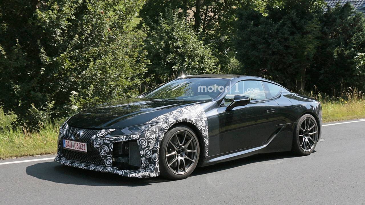 Lexus LC F шпионское фото