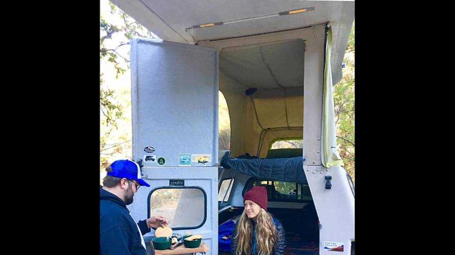 Leentu Toyota Tacoma Pop-Up Camper