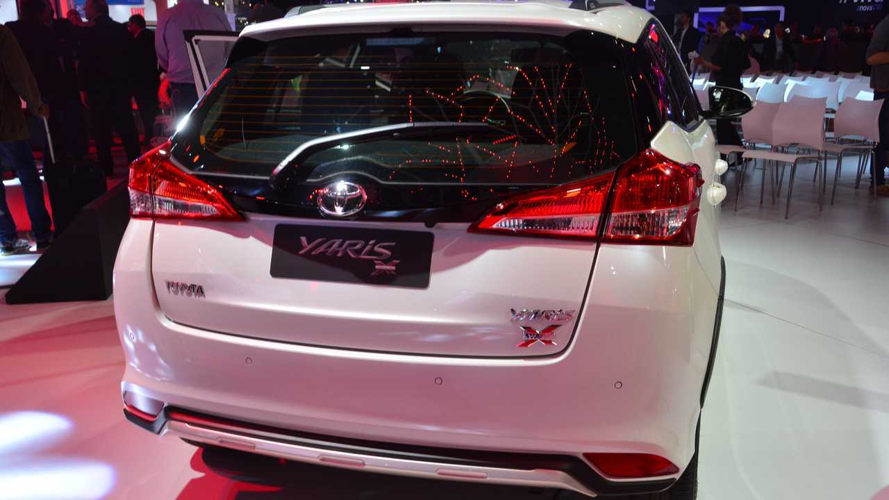 Toyota Yaris X-Way - Salão de SP 2018