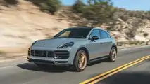 Quartier extérieur avant du Porsche Cayenne Turbo GT 2022