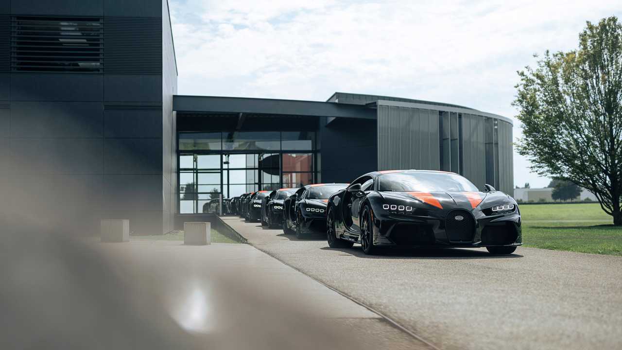 Bugatti Chiron Super Sport 300+, iniziano le consegne