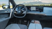 BMW iX xDrive50 (2021) in Sophisto-Grau