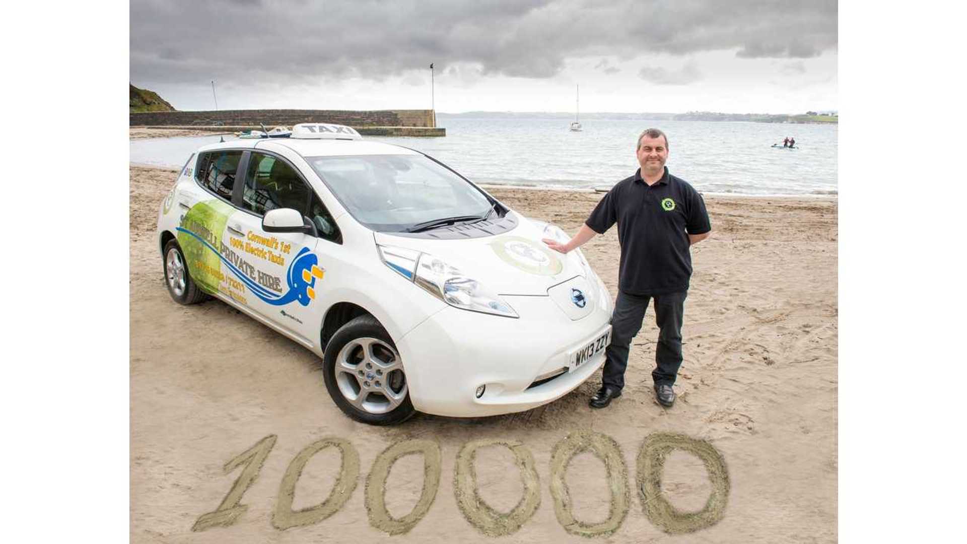 Nissan Leaf Taxi Hits 100 000 Miles Still Has All Battery Bars