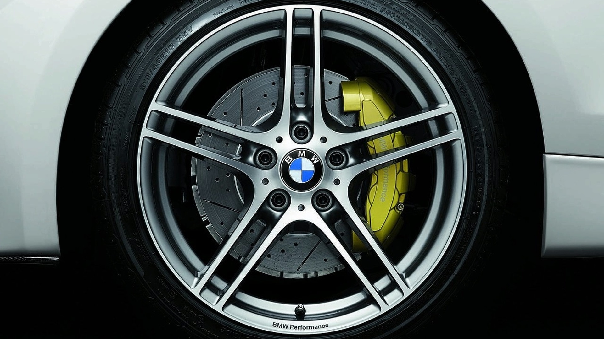 Bmw Performance Power Kit For 335i And 135i Debuts In Geneva