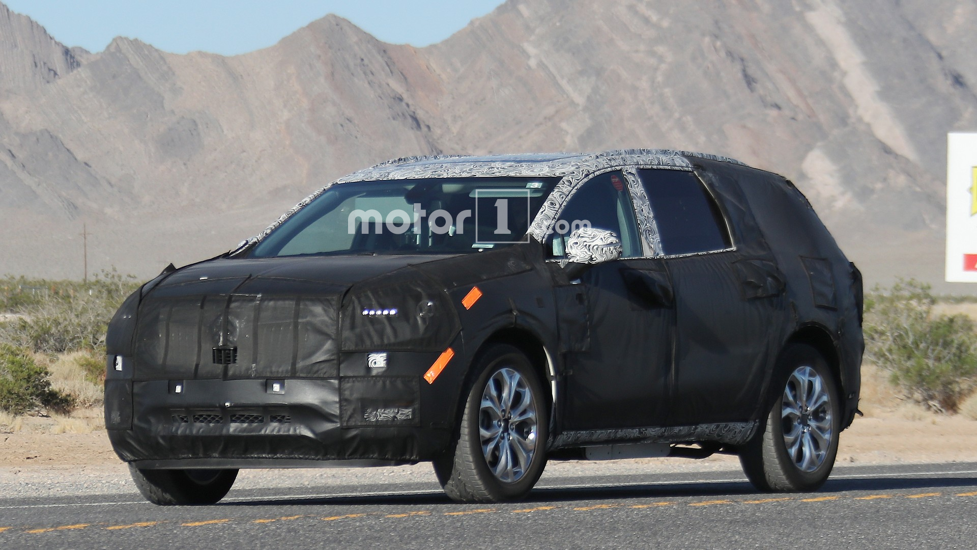 2020 Buick Enclave Spy Photos New Model and Performance 2020 Buick Enclave Spy Photos New Model and Performance
