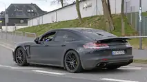 Spyshot de la Porsche Panamera 2017