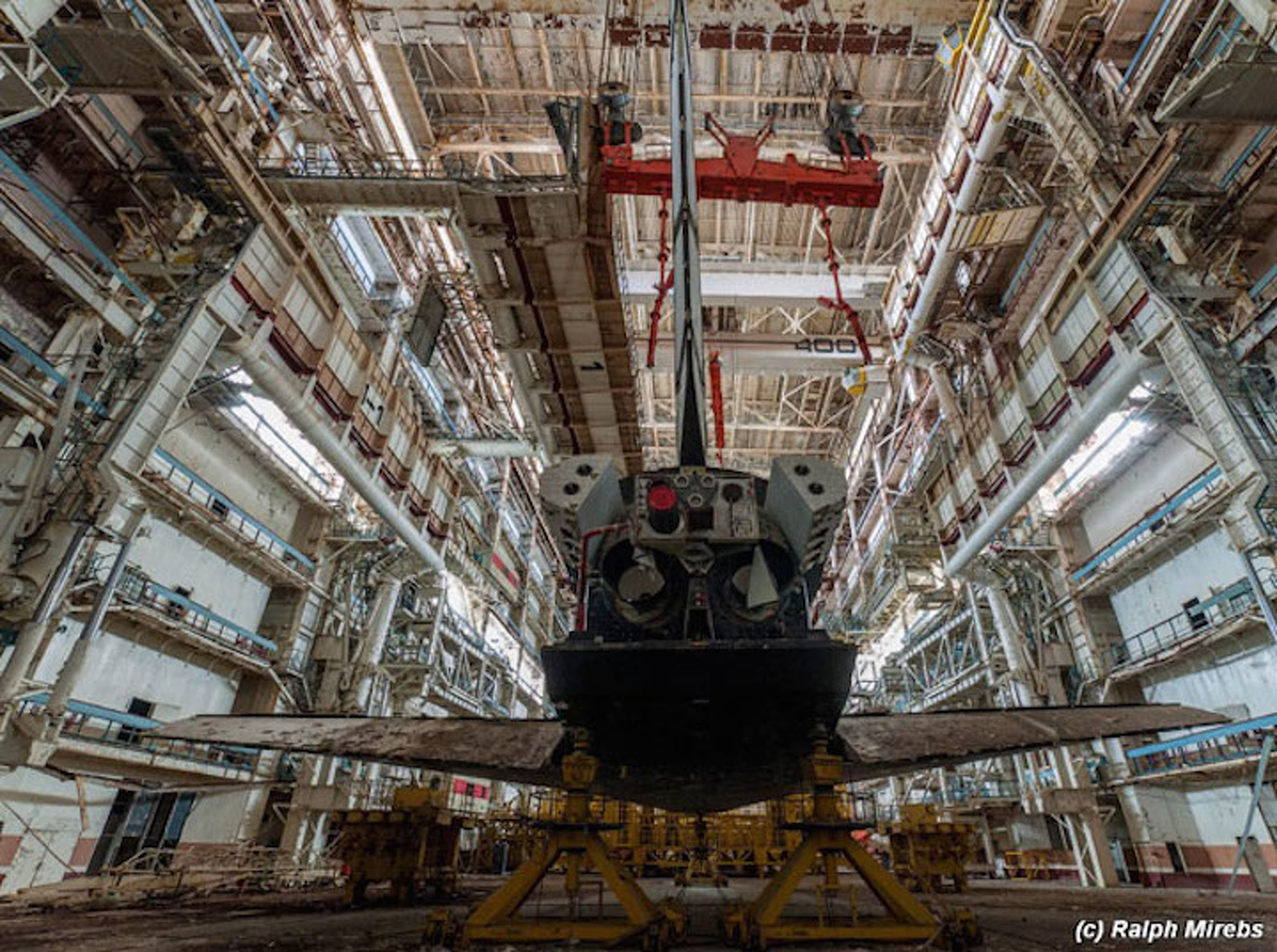 This Abandoned Soviet Space Center Looks Like Something Out of a Movie