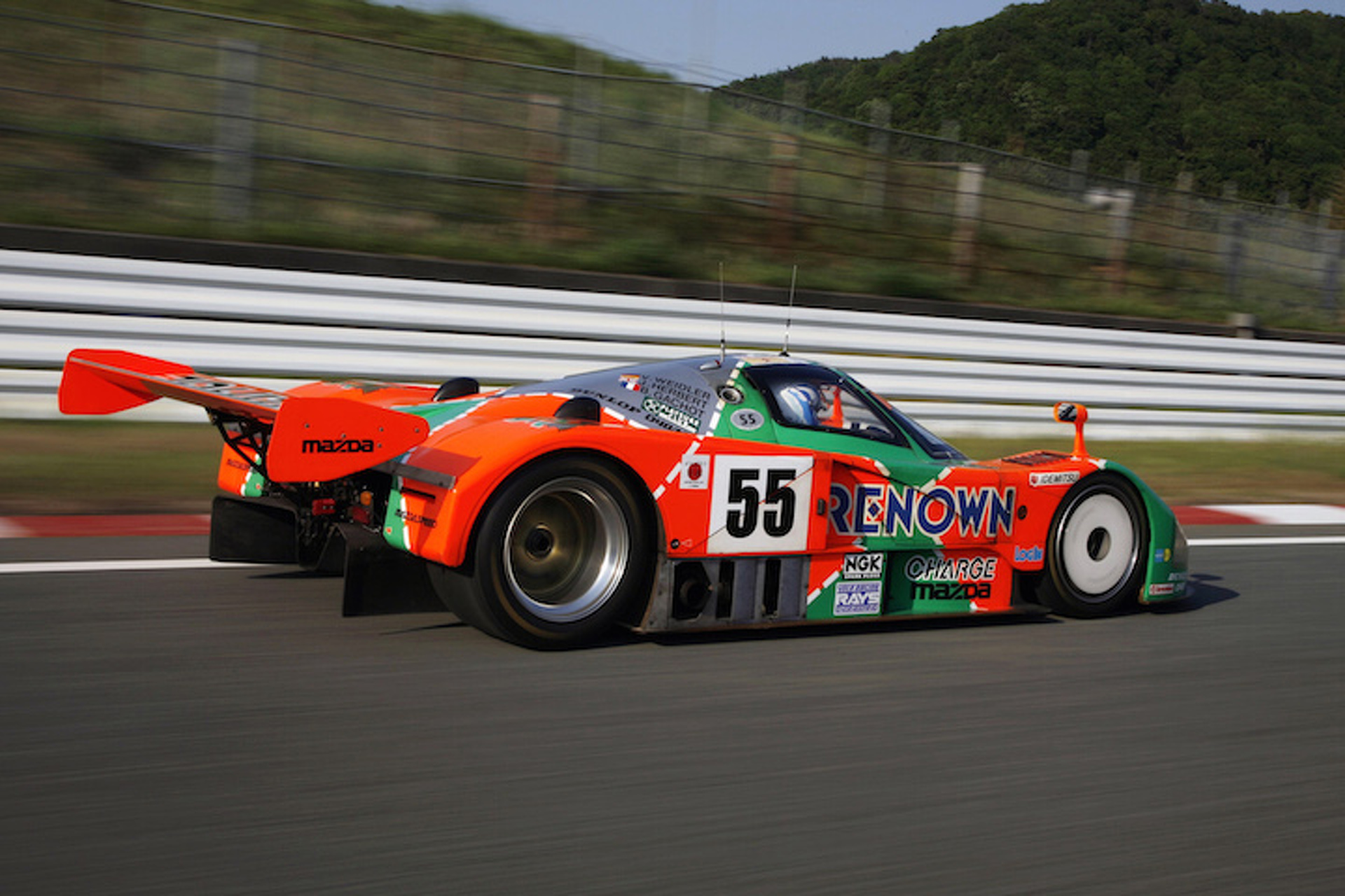 Mazda Wants to Make a Return to Le Mans