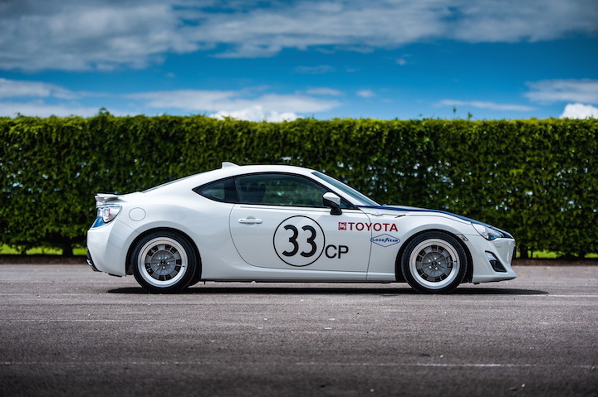 Toyota Displays a Six Pack of Retro-Liveried GT 86 Sports Cars
