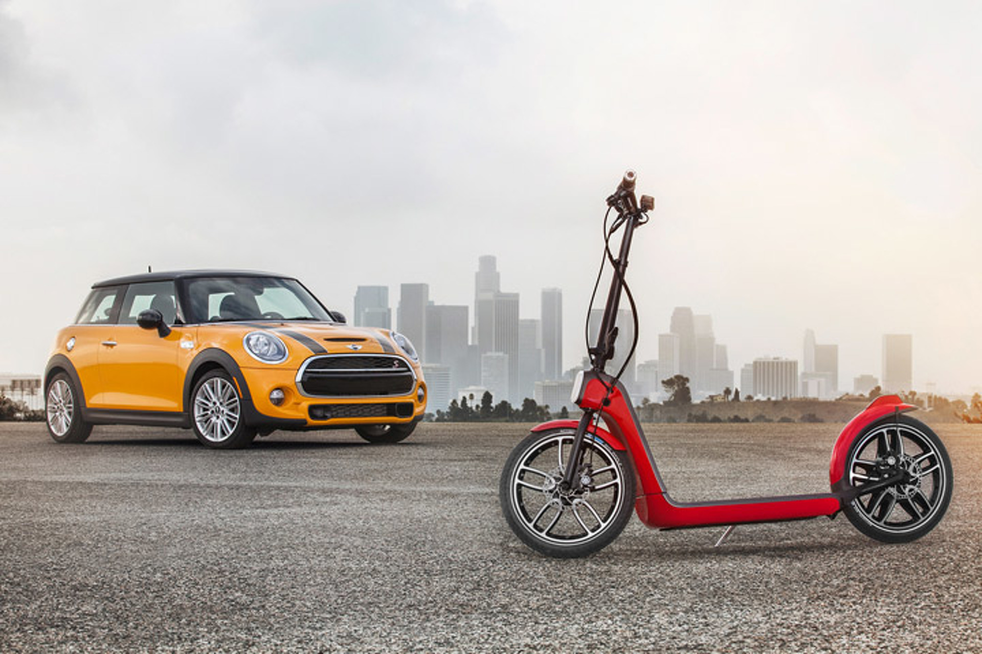 Mini Citysurfer Electric Scooter is a Range Extender for your Feet