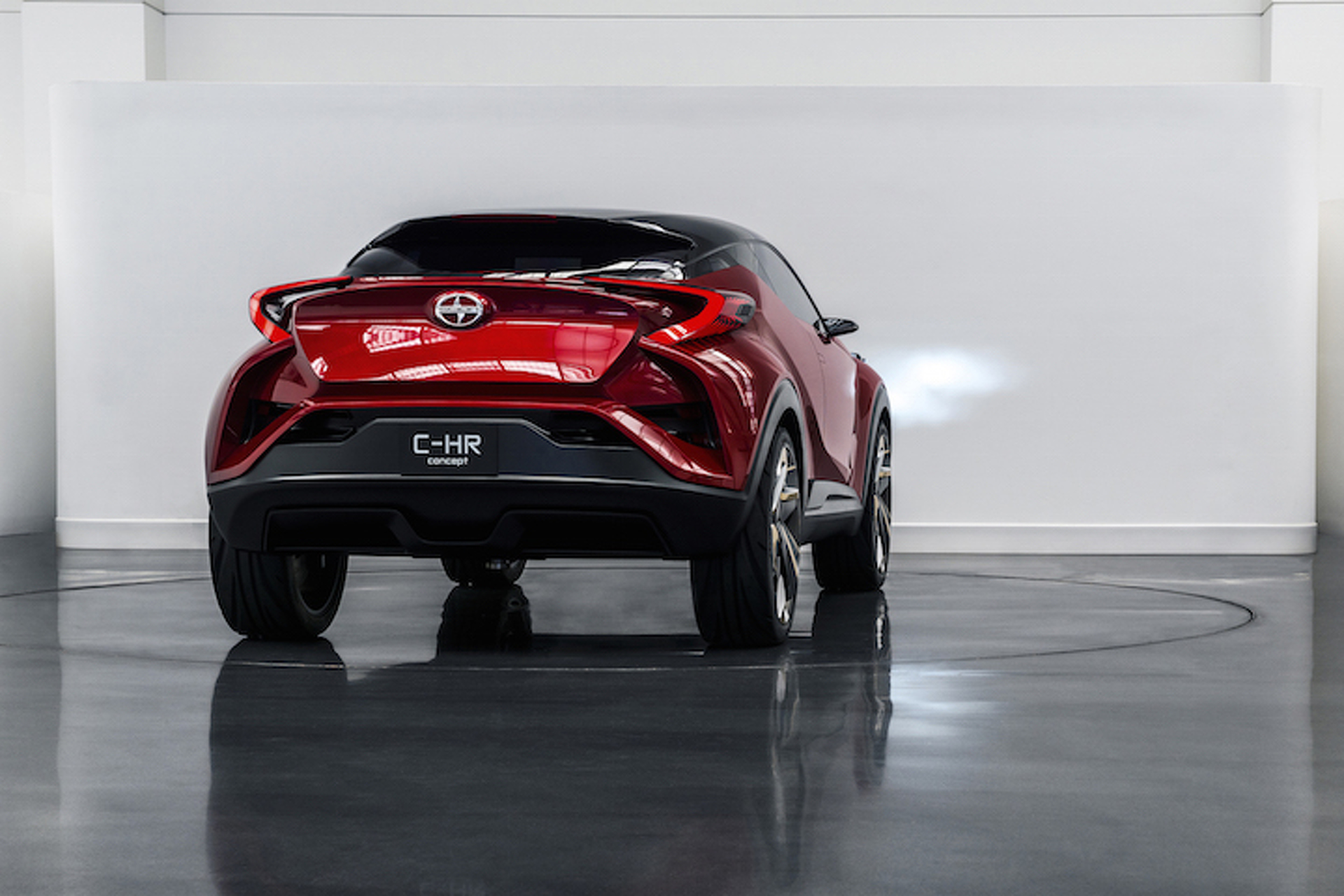 The Edgy Scion C-HR Could Show Its Production Skin in Detroit
