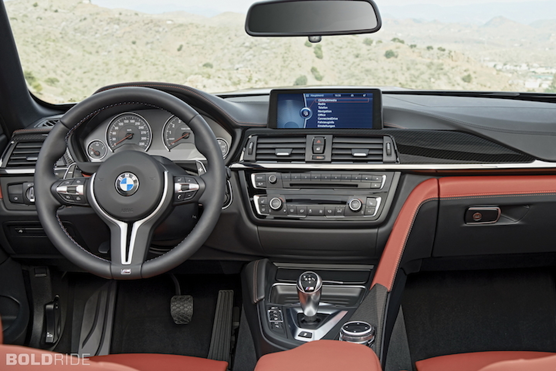 The BMW M4 Convertible is 425 Horsepower of Drop-Top Beauty