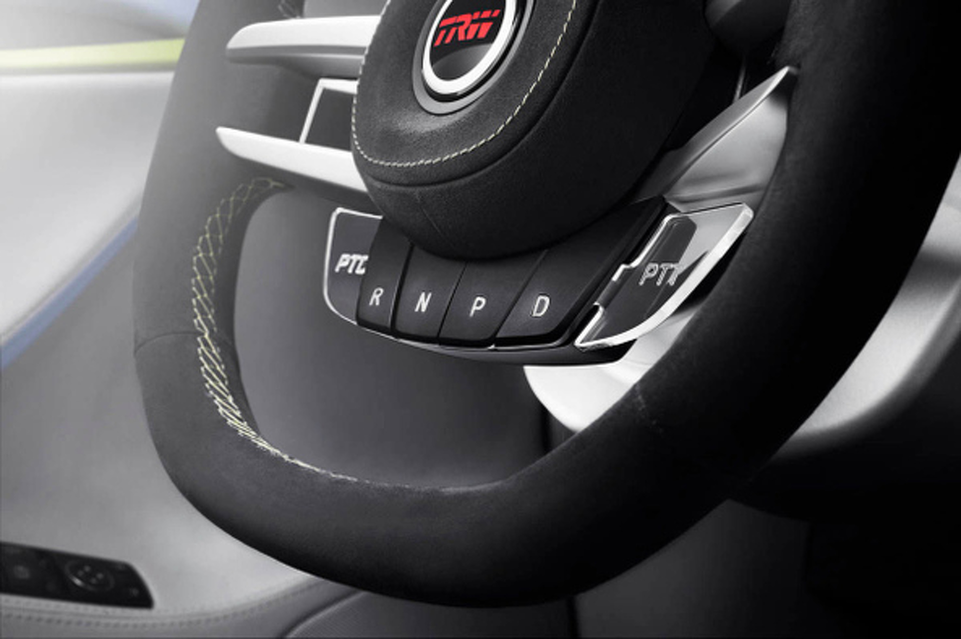 Movable Steering Wheel Has a Future in Autonomous Cars
