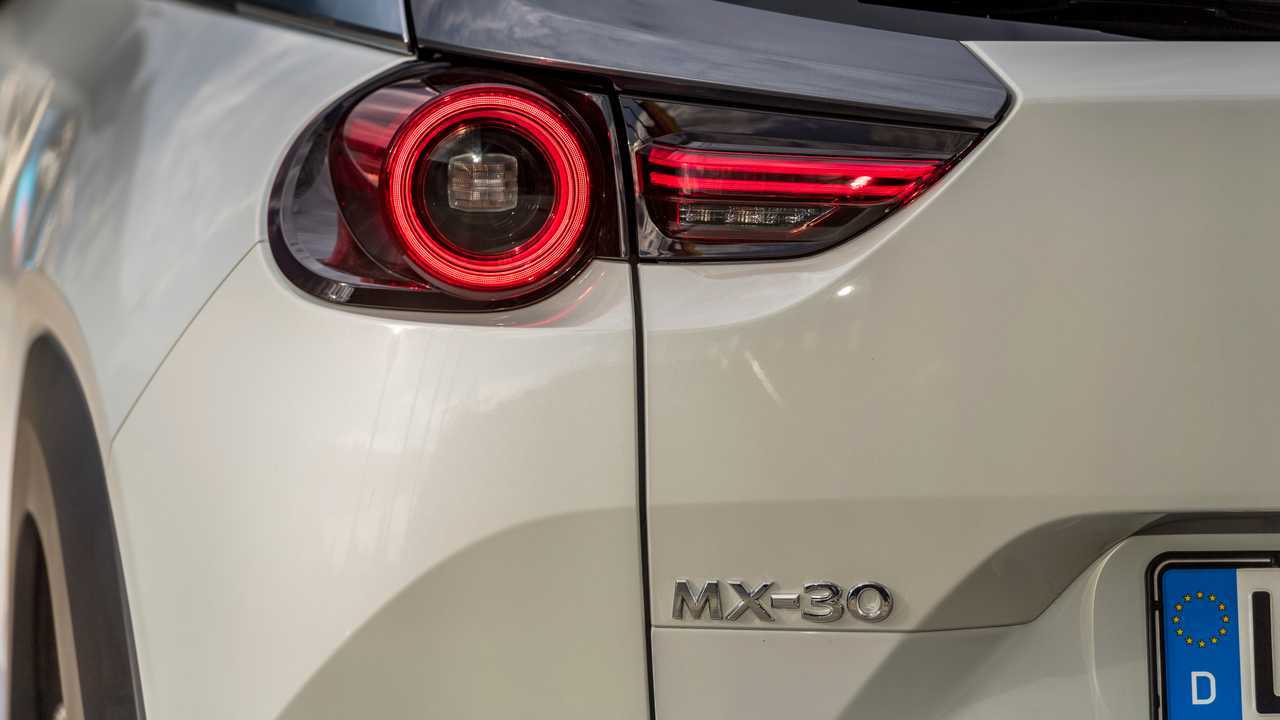 Mazda MX-30, la prova