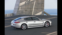 Porsche Panamera: il debutto a Shangai