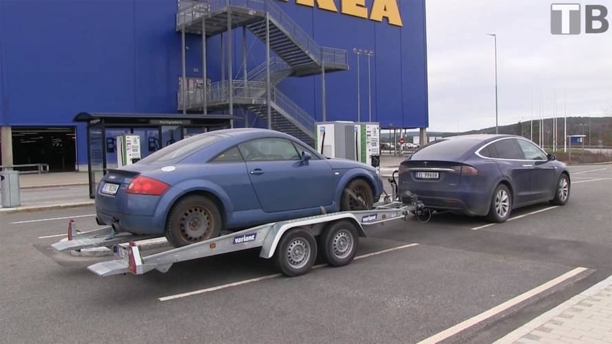 Audi TT Accelerates Quicker Being Towed By Tesla Model X