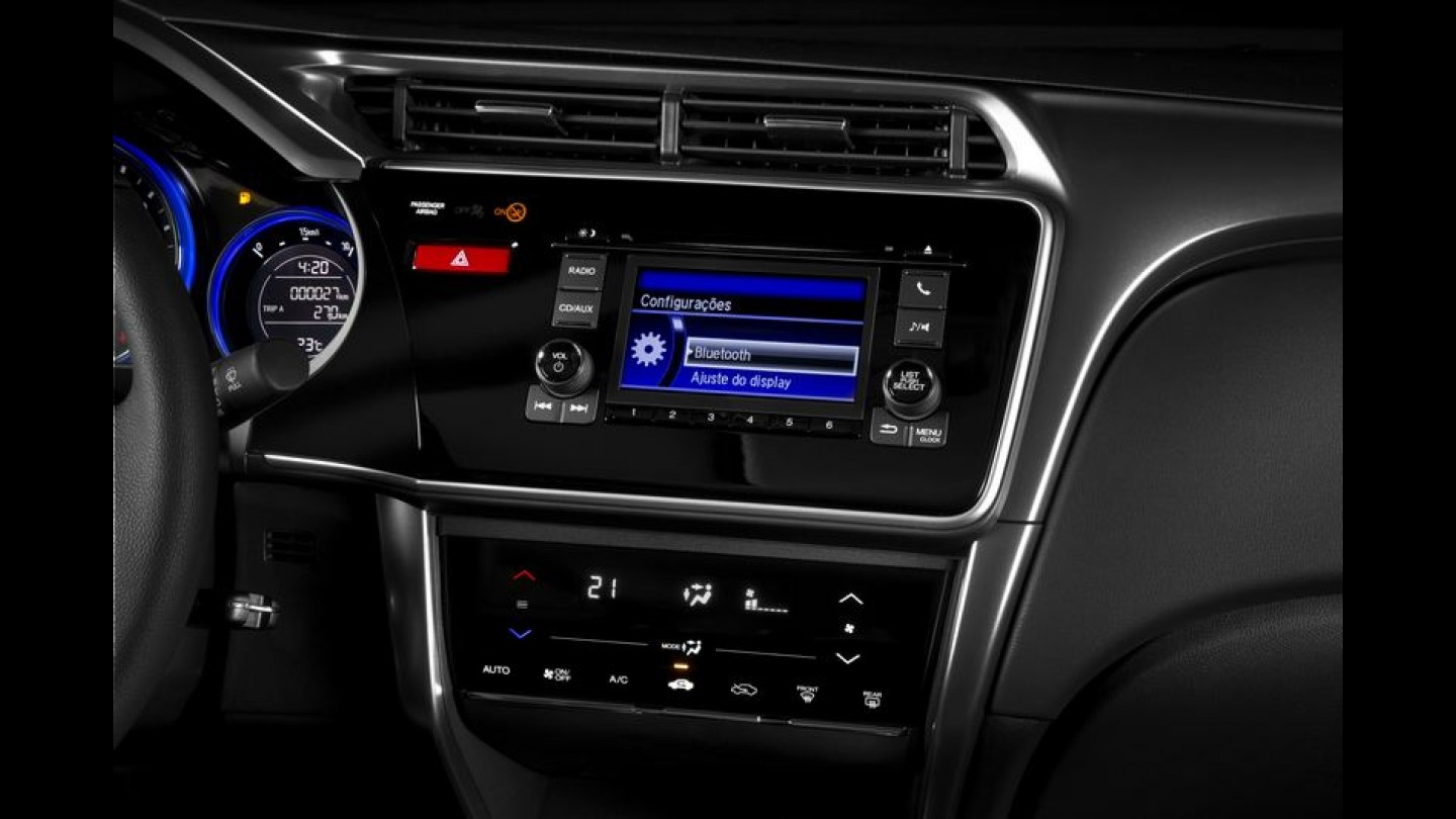 Honda City 2016 fica mais equipado e ganha 6 airbags na versão EXL