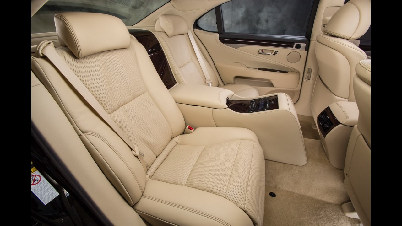 Lexus divulga oficialmente primeiros detalhes e imagens do novo LS 2013