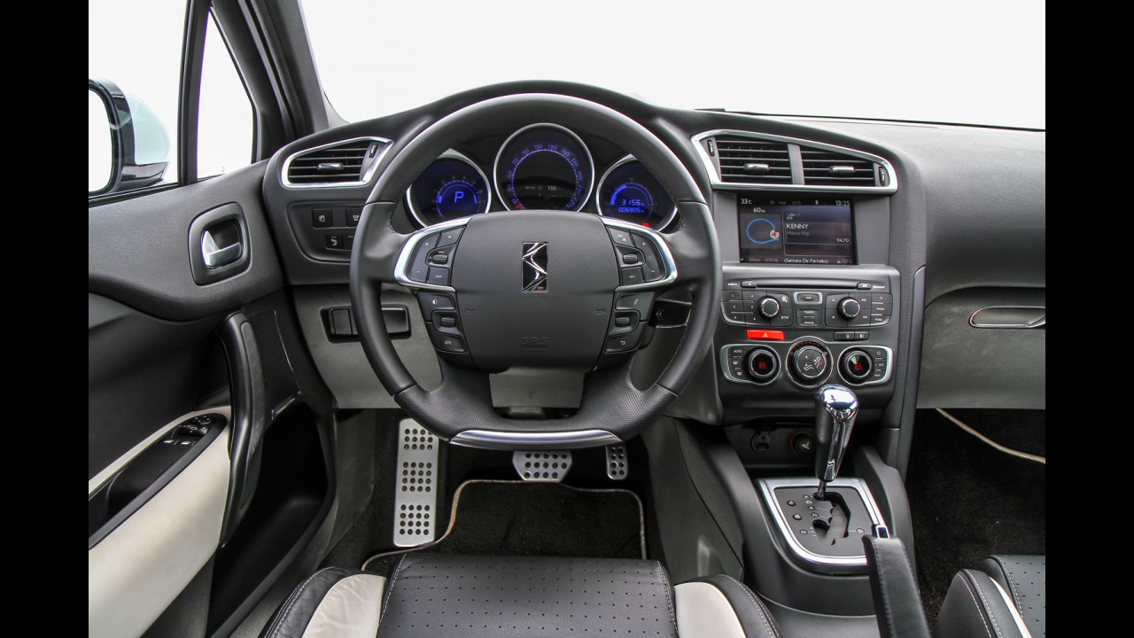 Teste: novo Mercedes Classe A encara BMW Série 1 e Citroën DS4