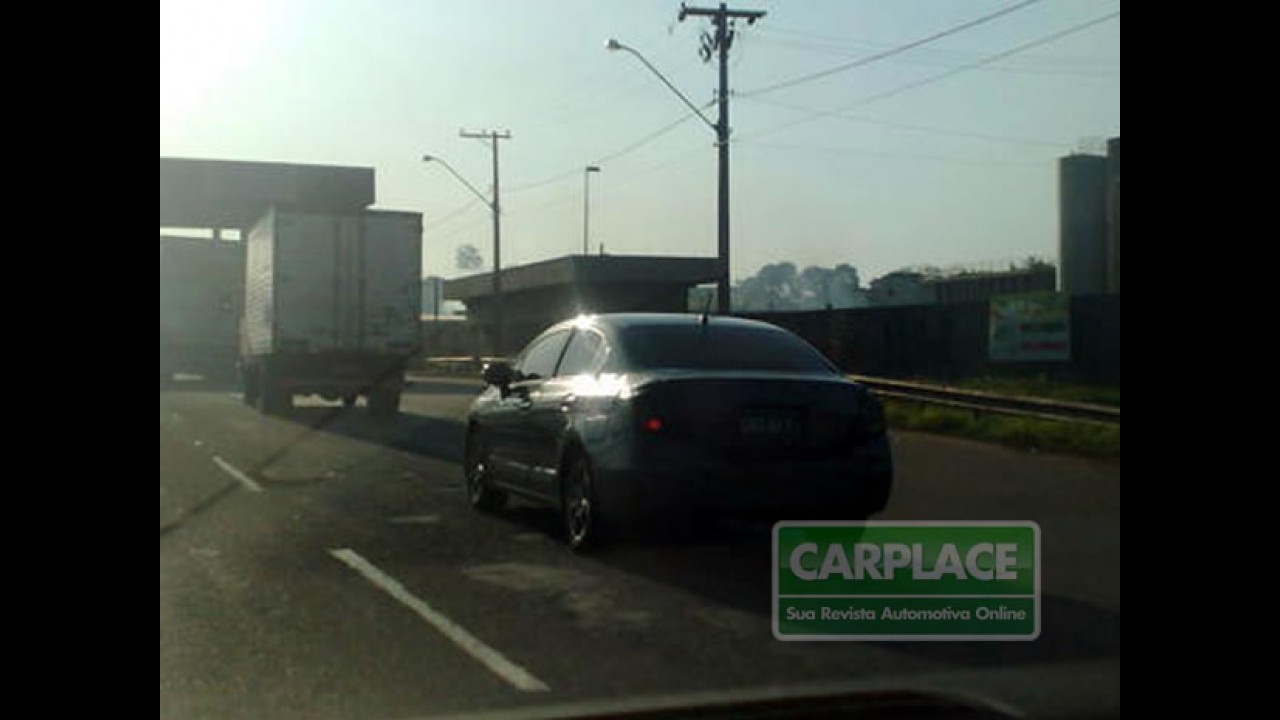 Novo Honda Civic 2012 é flagrado no Brasil