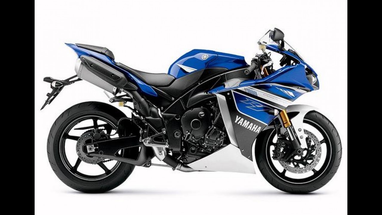 Flagra: nova Yamaha YZF-R1 terá câmbio de dupla embreagem e até 233 cv