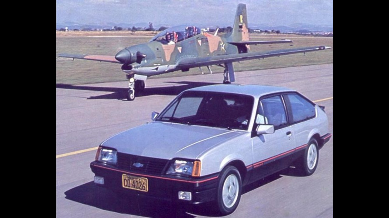 Carros para sempre: Monza S/R - o legítimo hot hatch