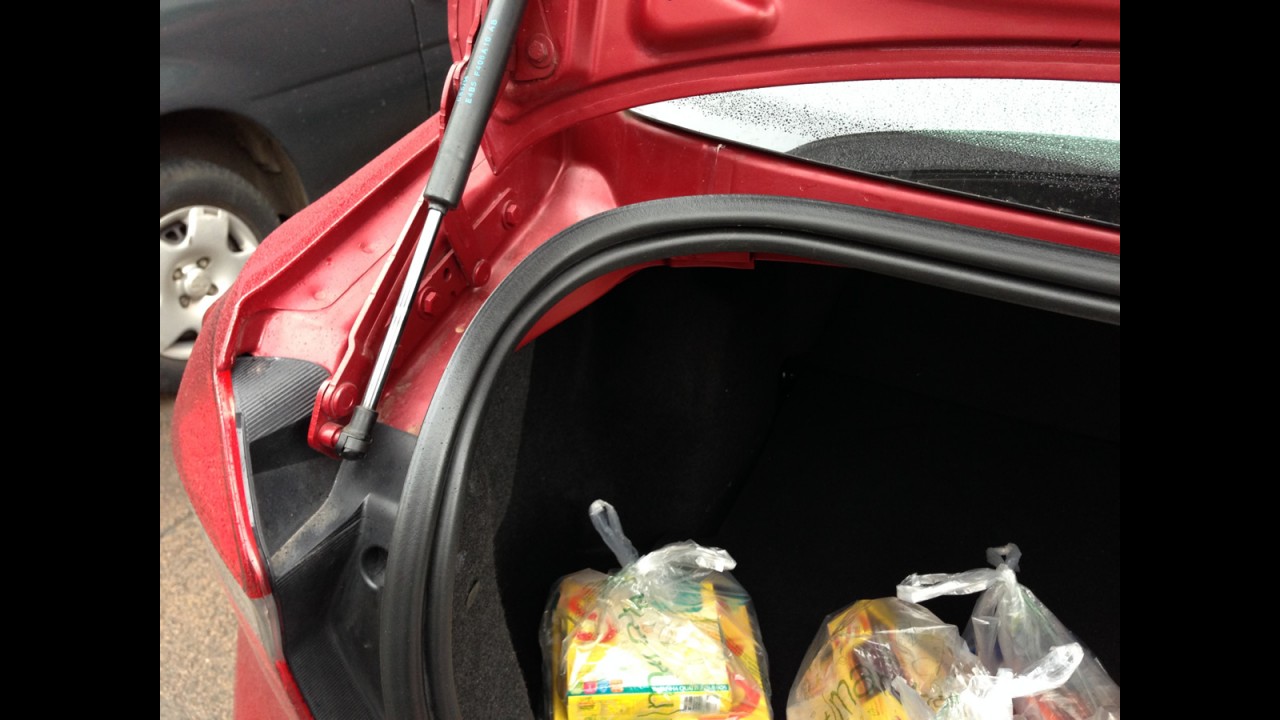 Garagem CARPLACE #4: Ka+ SEL 1.5 chega para o lugar do hatch 1.0