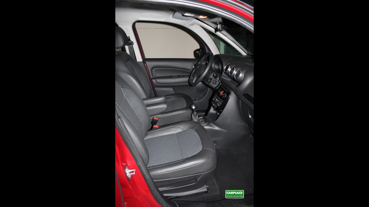 Garagem CARPLACE: Detalhes do acabamento e itens de série do Novo Citroën C3 Picasso