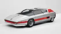 Süper Otomobil Pazarı: Bertone İmzalı 1976 Alfa Romeo 33 Navajo