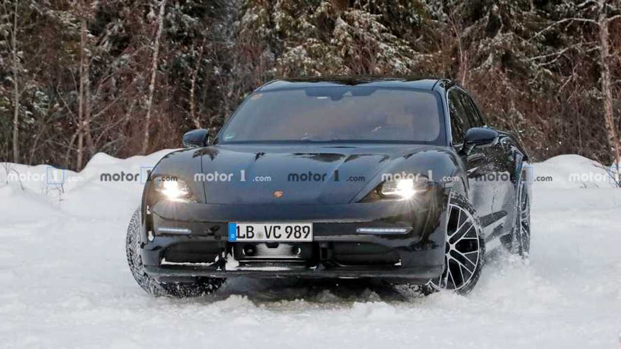 Porsche Taycan Sport Turismo Yeni Casus Fotoğrafları