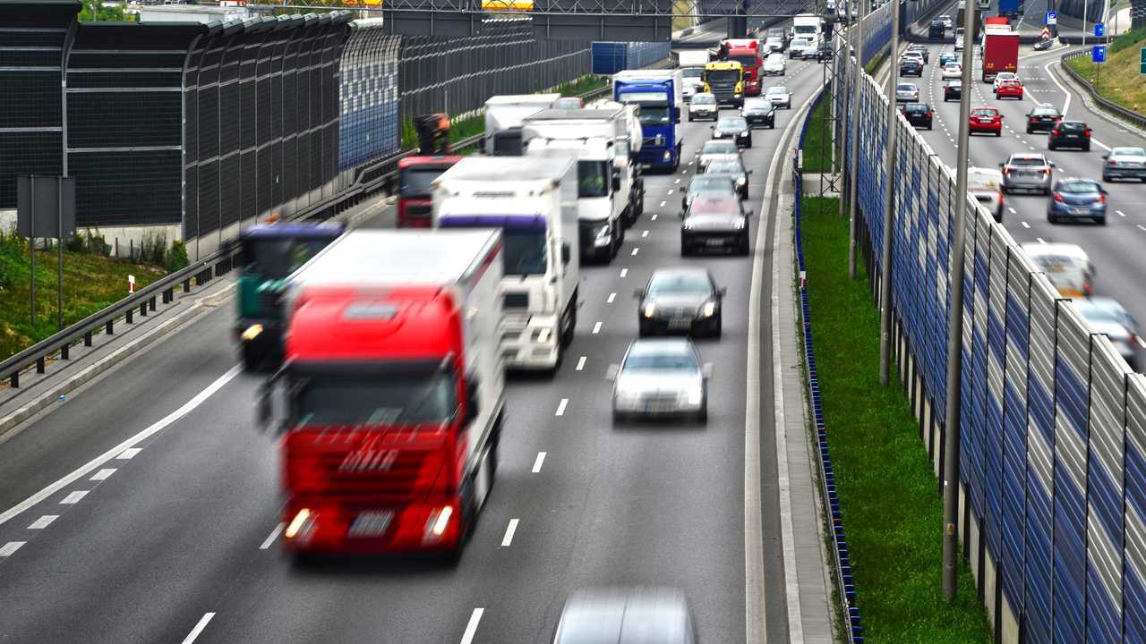 Coronavirus, niente limiti a merci e transfrontalieri