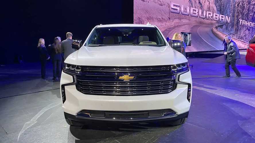 2021 Chevrolet Suburban | Motor1.com Photos 2021 Chevrolet Suburban | Motor1.com Photos